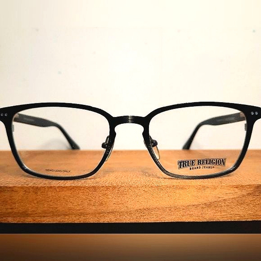 True Religion T017 Womens Black Full Rim Cat Eye Glasses Rx'able, 53-19-145 NEW